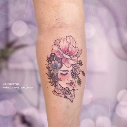Tatuagem_Mulher_Floral_Self_SueMastro_2