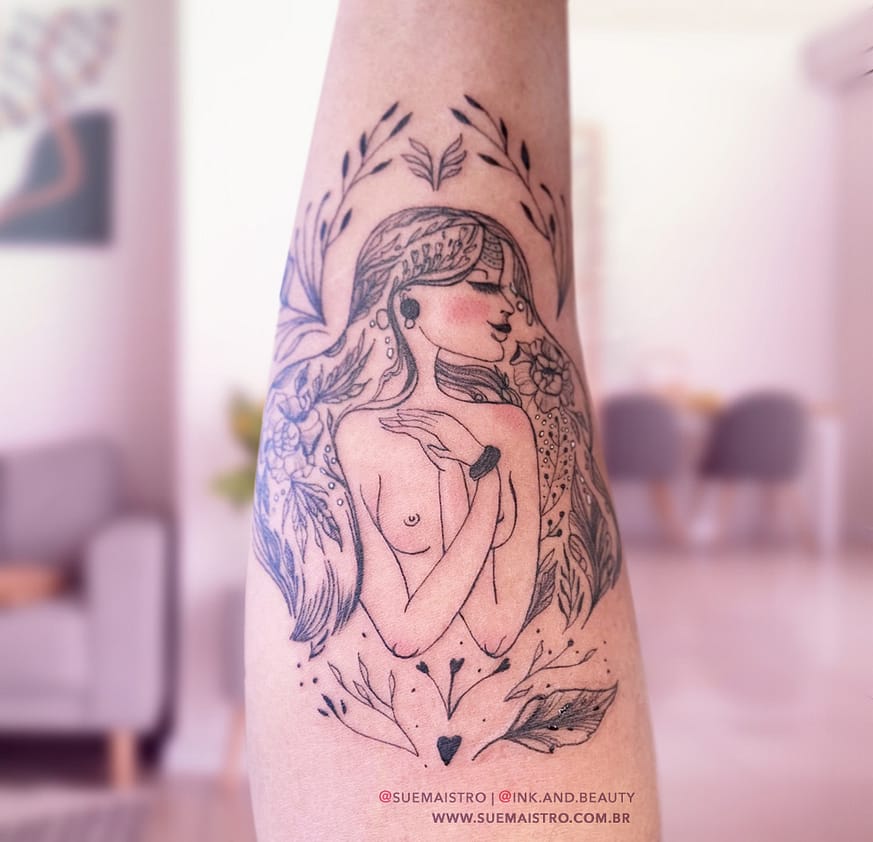 Tatuagem_Mulher_Floral_SueMaistro